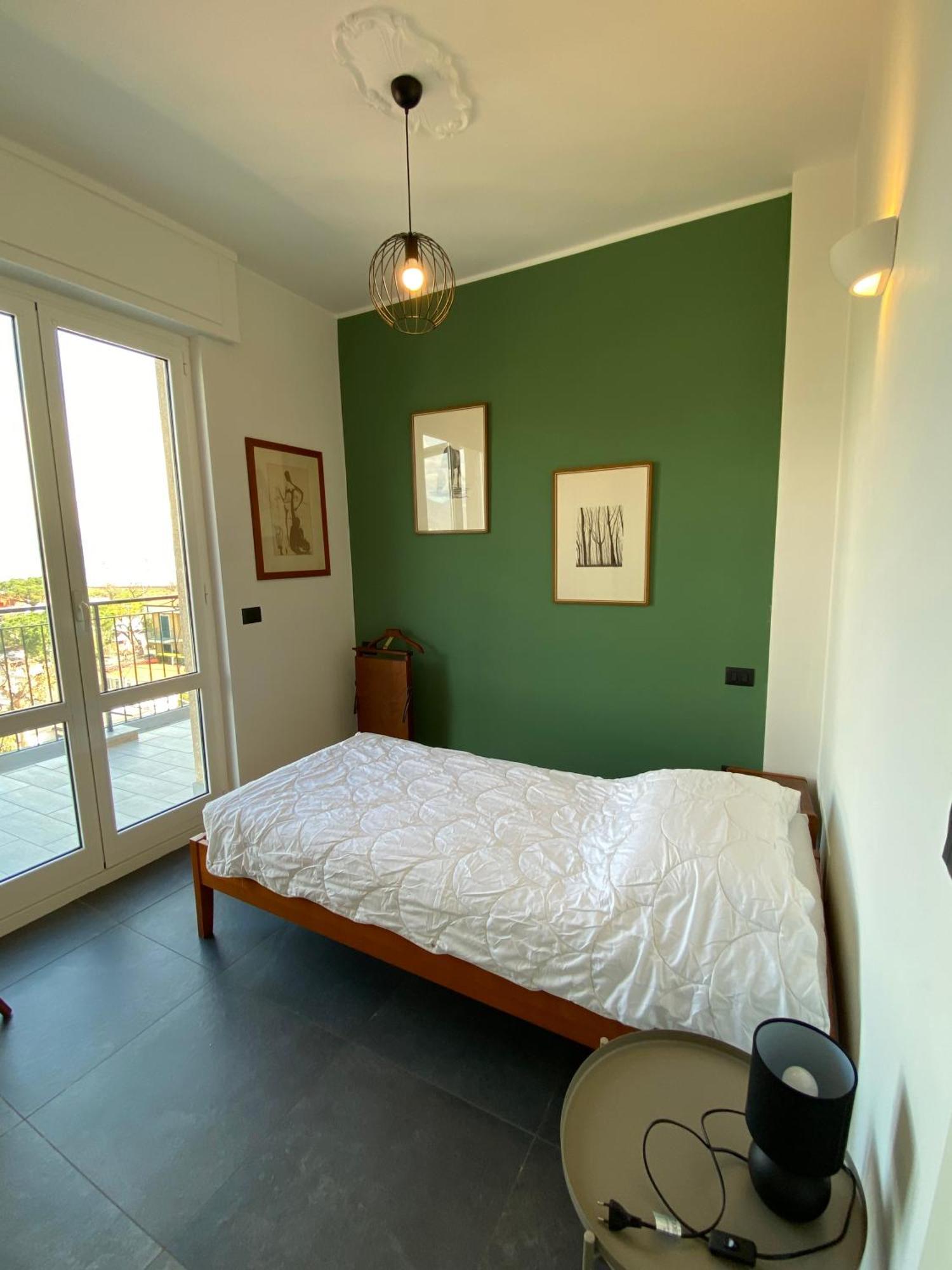 Spazioso Attico Fronte Mare Appartement