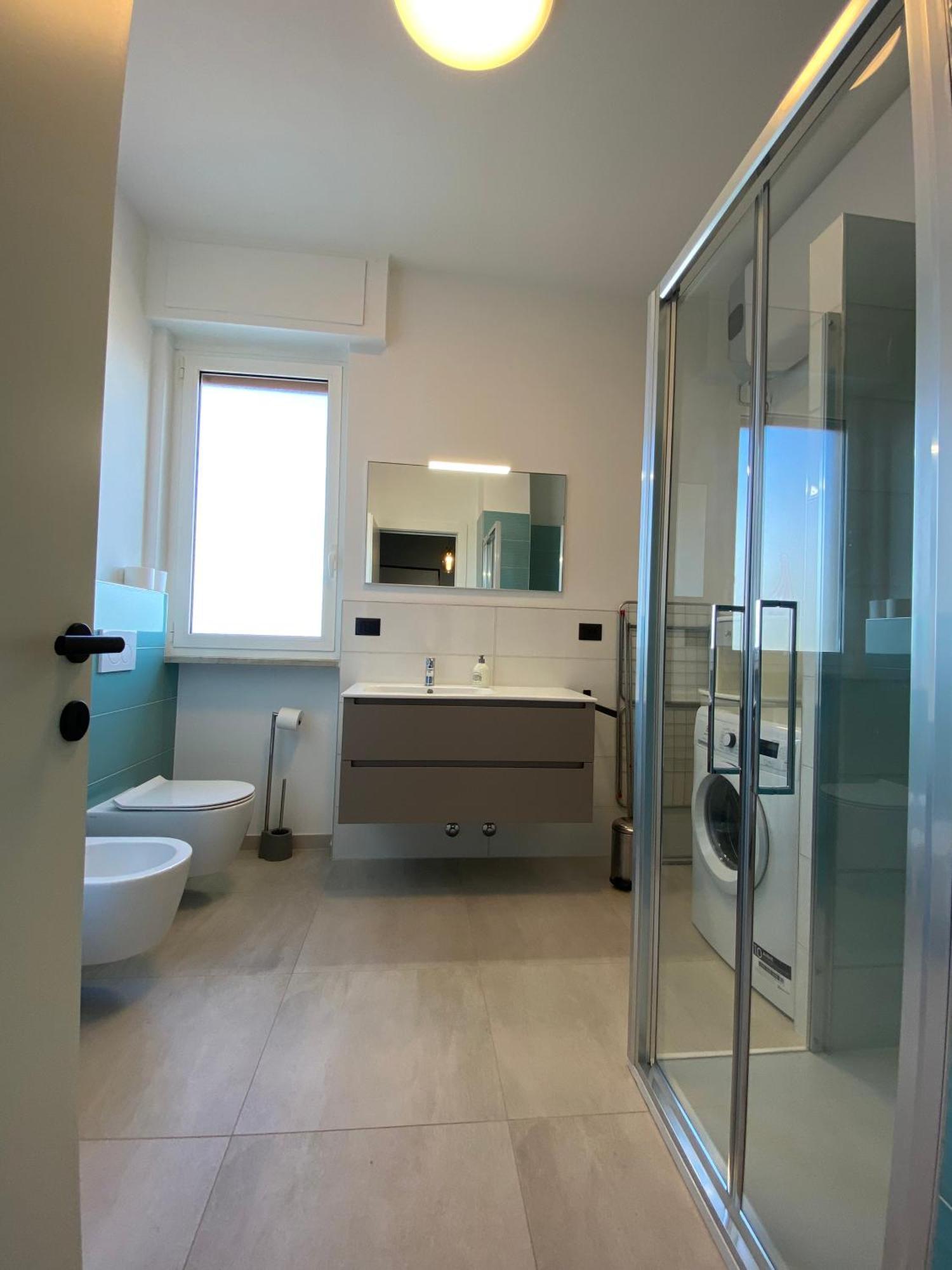 Spazioso Attico Fronte Mare Appartement